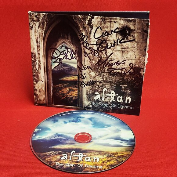 Altan The Gap of Dreams CD Signed 2018 - Picture 8 of 10